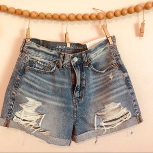 SOLD ON MERCARI. GO TO MERCARI :)